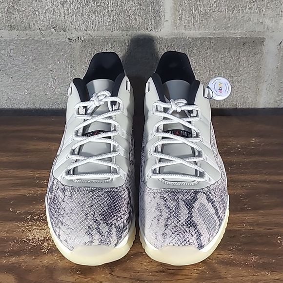 Nike Air Jordan 11 Retro Low SE Snakeskin Shoes DS With Box Missing Lid Size 18 main image 11